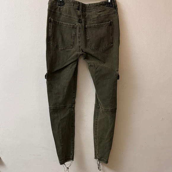 Free People Dark Green Skinny Cargo Pants - Picture 6 of 6